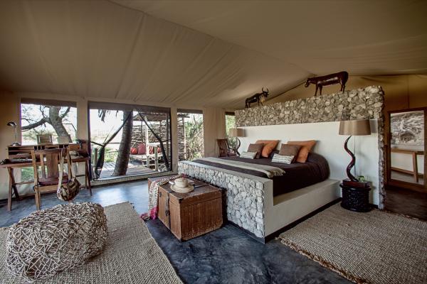 Family Unit : Tented Suite with Annex Tent