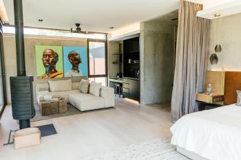 Luxury Suites Cheetah Plains 