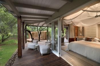 Morukuru Farm House Suites