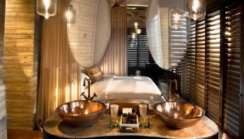 Suite at Sandibe Okavango Safari Lodge