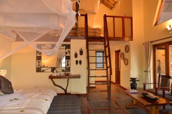 Honeymoon Suite  at Muchenje Safari Lodge 