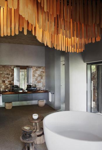 Matetsi Victoria Falls - River Lodge Suite