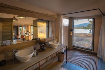 Double Tent at  Ruckomechi Camp