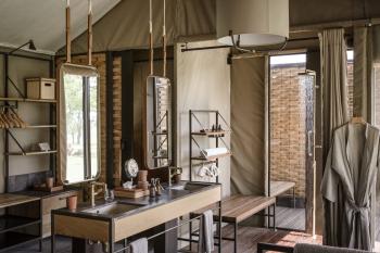 Singita-Sabora-Tented-Suite-Bathroom-2-scaled