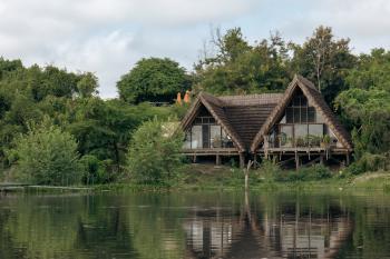 Nile River Lodge Deluxe Bandas