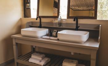 Luxury en suite tents 