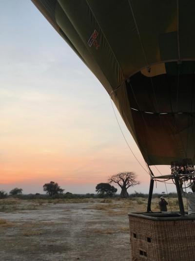 Hot air ballooning (Jun - Oct)