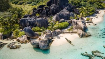 Praslin and La Digue