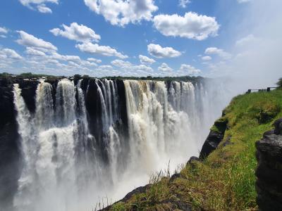 Visit Victoria Falls: Witness a Natural Wonder
