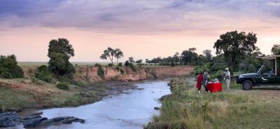 Sundowners in the bush