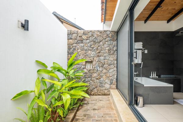 The Retreat by Heaven