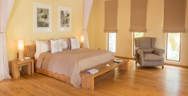Zanzibar White Sand Luxury Villas 