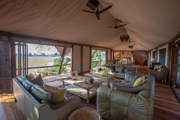 Jacana Camp: Okavango Delta, Botswana