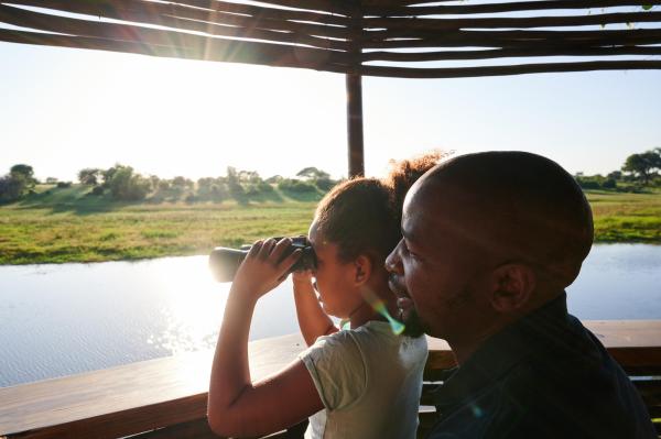 Leroo La Tau | Mkgadikgad | Botetsi River