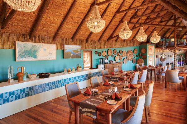 Leroo La Tau | Mkgadikgad | Botetsi River