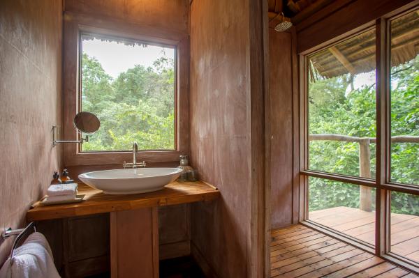 Lake manyara tree lodge