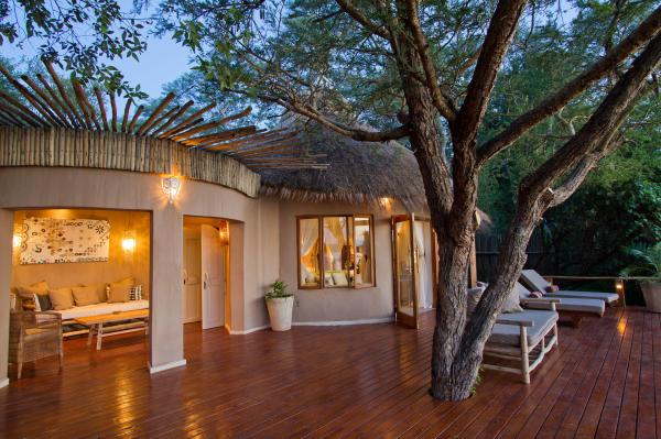 Tongabezi Lodge