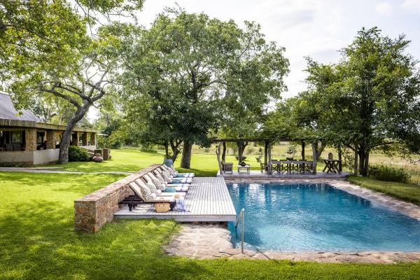 Singita Castleton