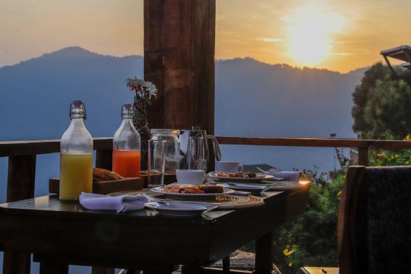 Nkuringo Bwindi Gorilla Lodge