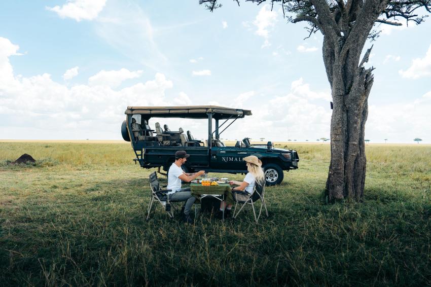 Kenya vs Tanzania Safari: Wildlife, Landscapes & Experiences