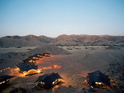 Namibian Elegance: Desert Treasures & Wildlife Wanderlust